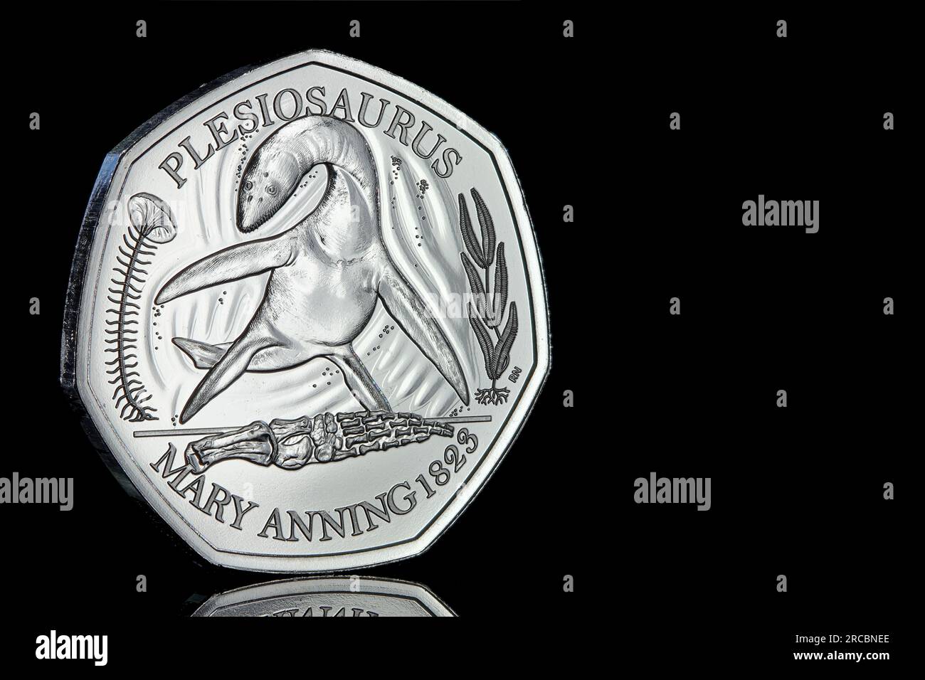 2021 Plesiosaurus de l'ensemble de 3 dinosaures 50 pence série Banque D'Images