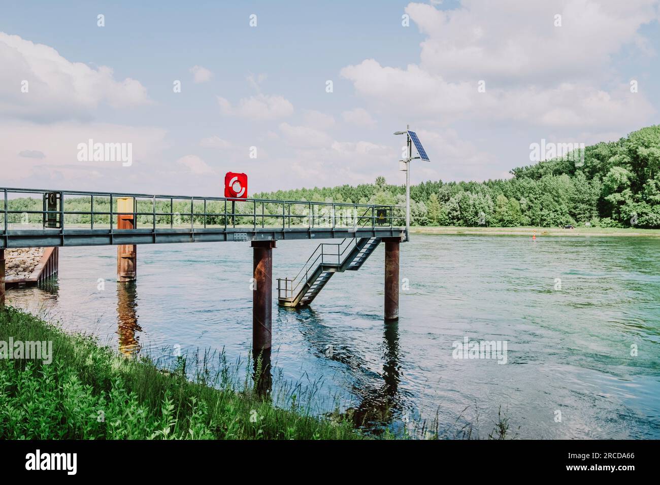 Paysage dans la rivière Rin, Allemagne Banque D'Images