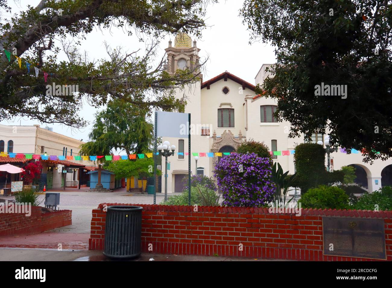 Los Angeles, Californie : la Plaza United Methodist Church dans le quartier historique El Pueblo de Los Angeles - Olvera Street Banque D'Images