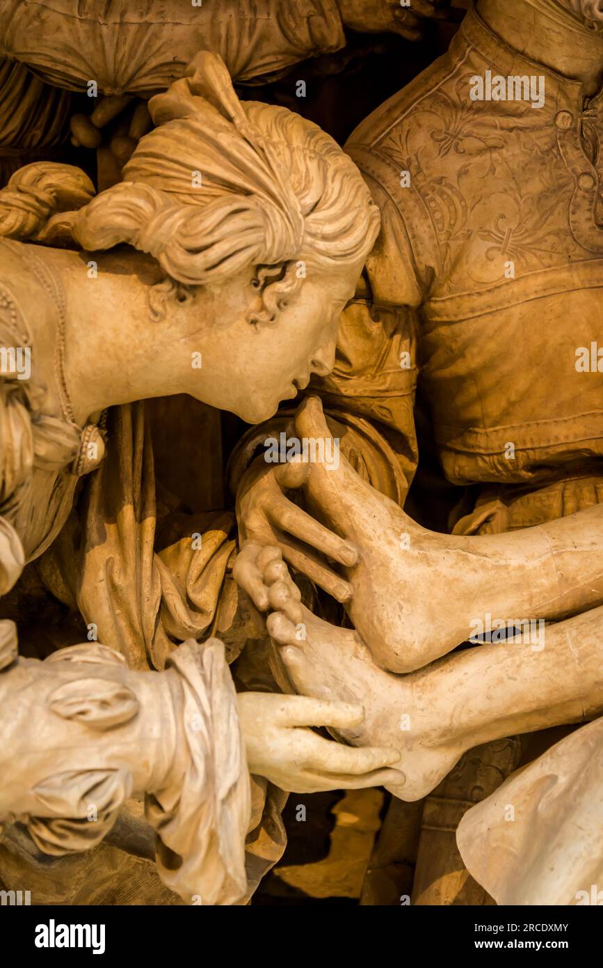 Marie-Madeleine embrassant les pieds de Jésus, architecture et sculpture médiévales, Cité de l'architecture et du patrimoine Banque D'Images