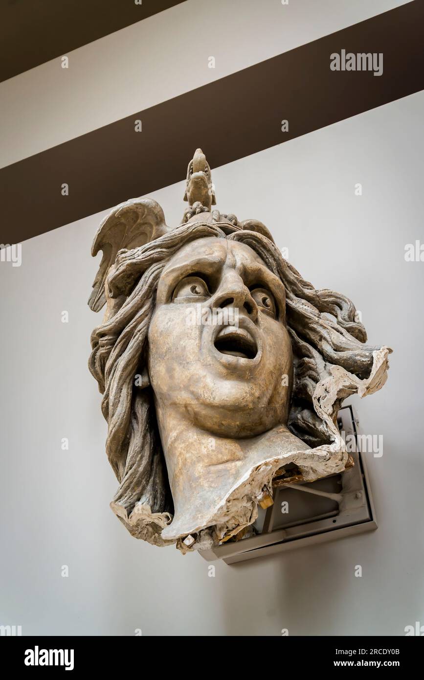 Tête de cris, la Cité de l'architecture et du patrimoine, un musée d'architecture et de sculpture monumentale situé Banque D'Images