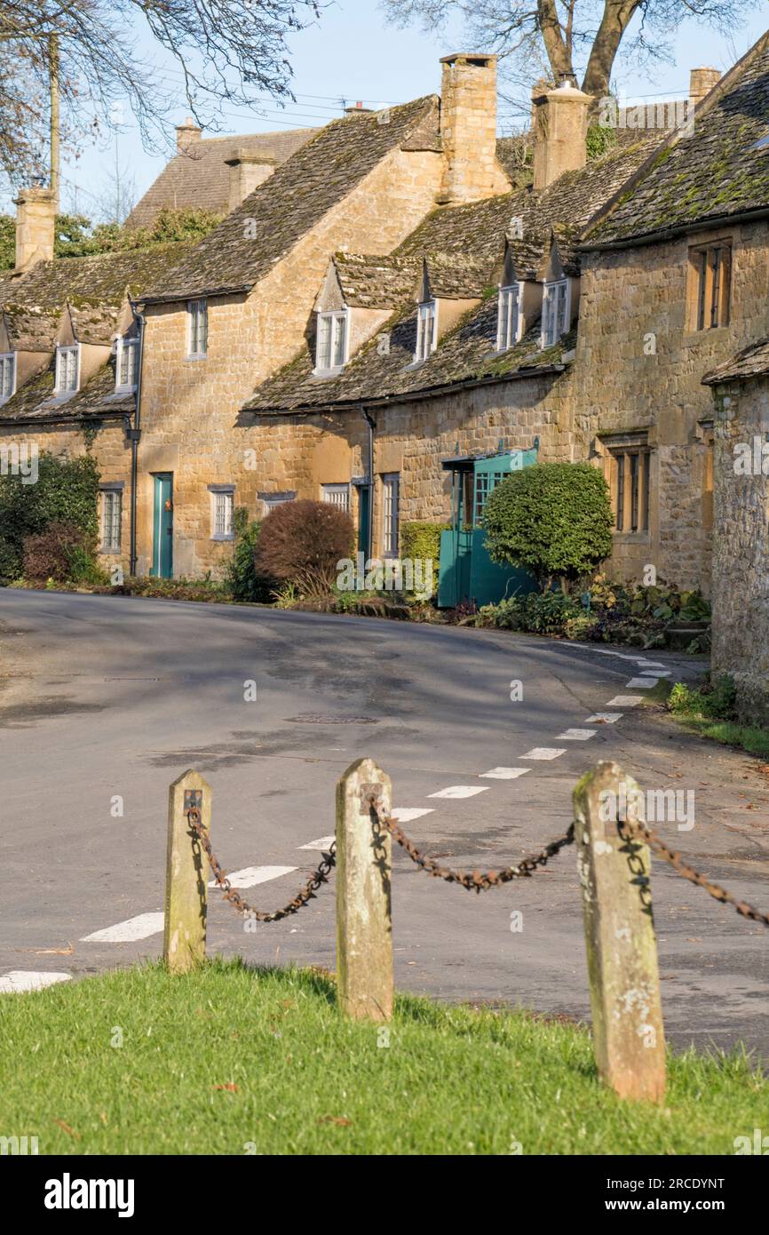 Village de Snowshill avec les collines Cotswold, Worcestershire, Angleterre, Royaume-Uni Banque D'Images