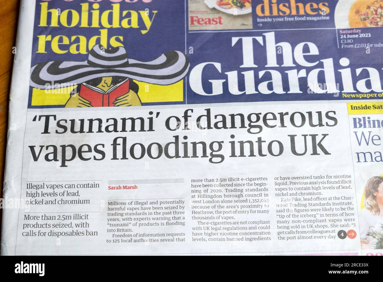 "Tsunami de vapes dangereuses inondant le Royaume-Uni" journal Guardian titre page d'accueil Chinois la vape illégale importe des produits 24 juin 2023 Londres Royaume-Uni Banque D'Images "Tsunami de vapes dangereuses inondant le Royaume-Uni" journal Guardian titre page d'accueil Chinois la vape illégale importe des produits 24 juin 2023 Londres Royaume-Uni Banque D'Images