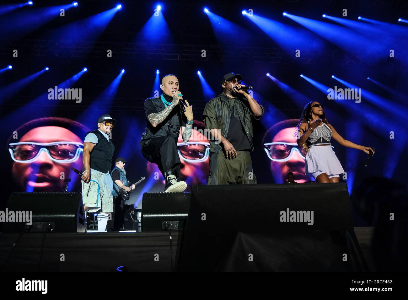 Turin, Italie. 13 juillet 2023. Le groupe de hip hop AMÉRICAIN Black Eyed Peas se produit sur scène au Stupinigi Sonic Park 2023 à Turin. (Photo de Bruno Brizzi/Pacific Press) crédit : Pacific Press Media production Corp./Alamy Live News Banque D'Images