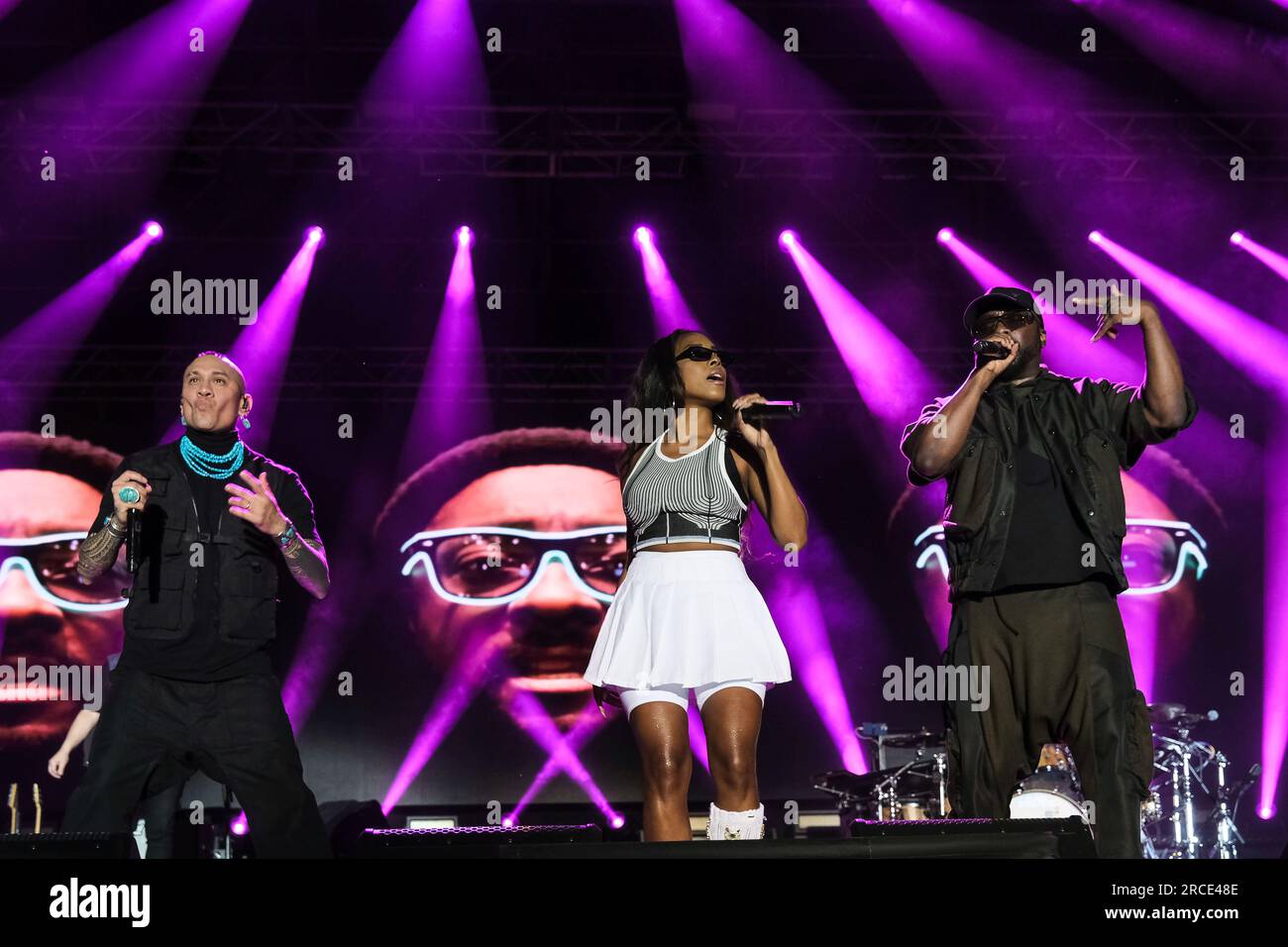 Turin, Italie. 13 juillet 2023. Le groupe de hip hop AMÉRICAIN Black Eyed Peas se produit sur scène au Stupinigi Sonic Park 2023 à Turin. (Photo de Bruno Brizzi/Pacific Press) crédit : Pacific Press Media production Corp./Alamy Live News Banque D'Images