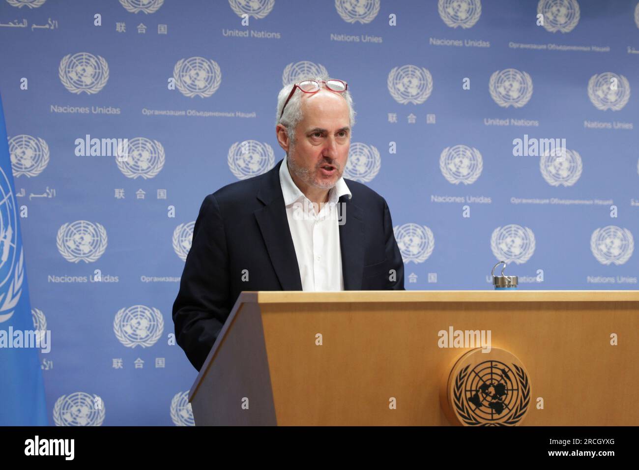 Nations Unies, New York, Etats-Unis, juillet 14 2023 - Stéphane Dujarric, porte-parole du Secrétaire général de l'ONU lors de son midi presser aujourd'hui au siège des Nations Unies à New York. Photo : Giada Papini Rampelotto/EuropaNewswire Banque D'Images