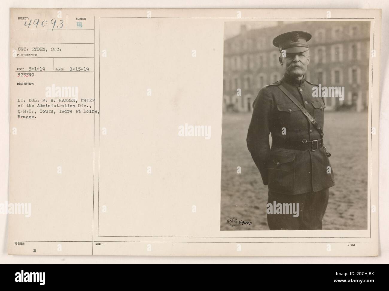 Lieutenant-colonel M.H. Hansen, Chef de la Division de l'administration, Q.M.C., Tours, Indre et Loire, France. Le sergent Ryden, S.C. a pris cette photo le 1/15/19. Cette image est étiquetée Sumber 10 avec la description 'Lt. Colonel M.H. Hansen, Chef de la Division de l'administration, Q.M.C., Tours, Indre et Loire, France.' Numéro de référence de la photo : 3253N9. Banque D'Images