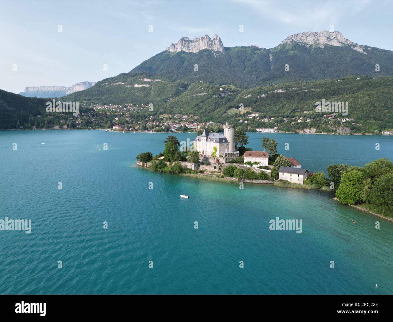 Château de Duingt lale Annecy France drone,aérien Banque D'Images