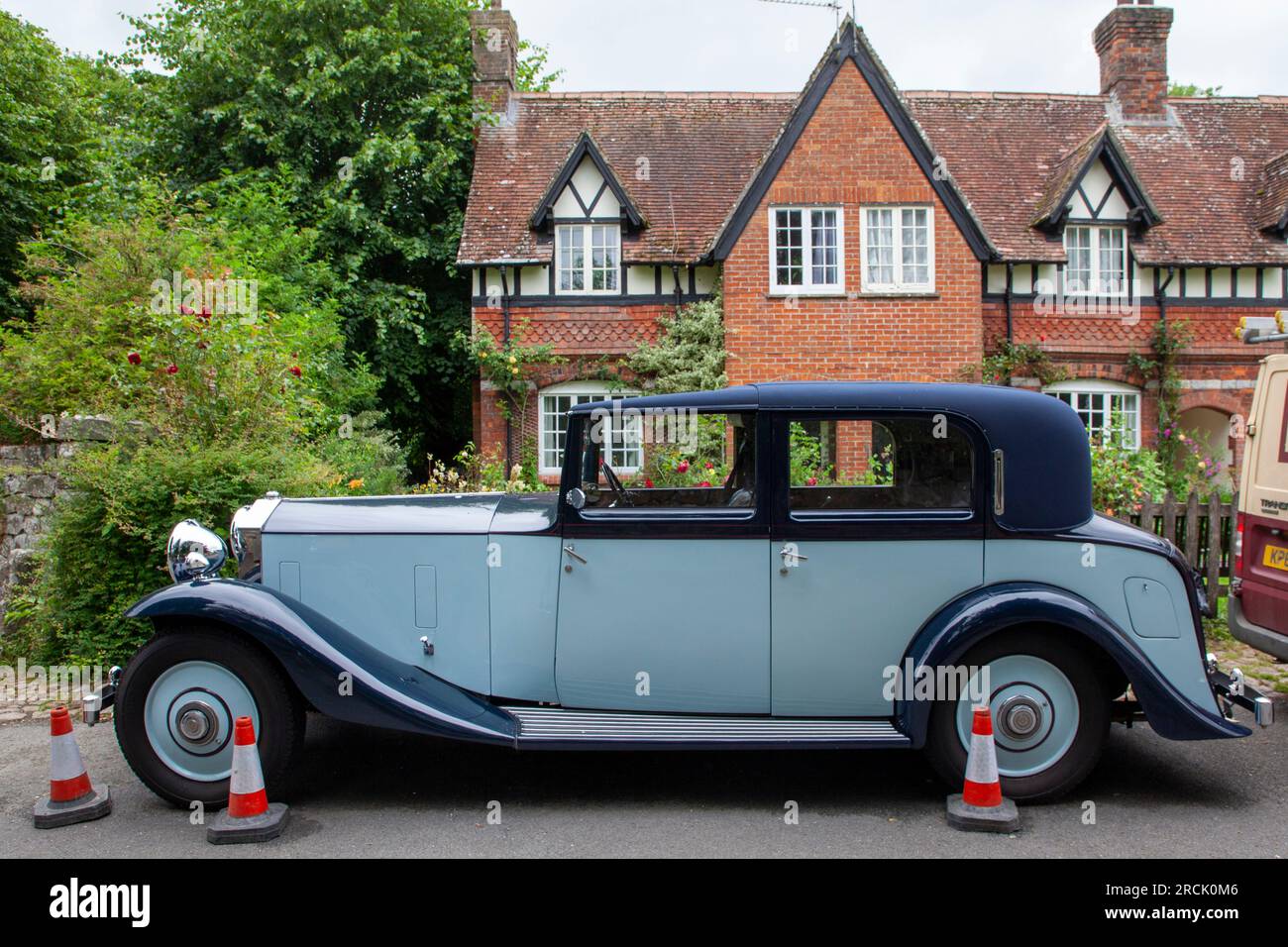 1934 | Rolls-Royce 20/25 Sedanca de ville, à Avebury Banque D'Images