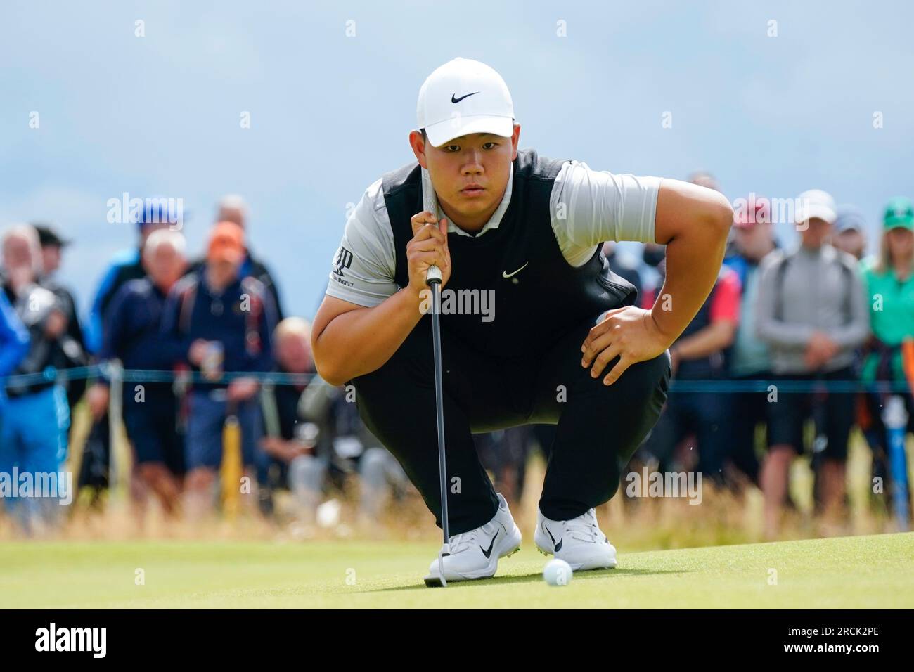 North Berwick, East Lothian, Écosse, Royaume-Uni. 15 juillet 2023. Tom Kim aligne un putt sur le 8e green au Genesis Scottish Open au Renaissance Club à North Berwick. Iain Masterton/Alamy Live News Banque D'Images