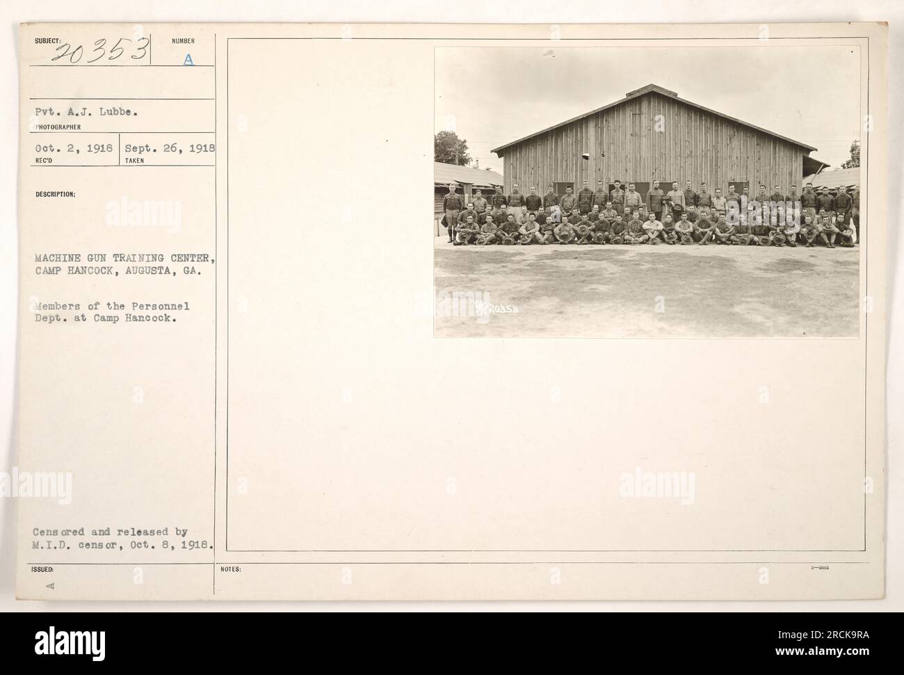 VP. A.J. Lubbe a photographié des membres du département du personnel au Camp Hancock, un centre d'entraînement aux mitrailleuses à Augusta, en Géorgie, le 2 octobre 1918. La photographie a été prise et publiée par les censeurs du M.I.D. le 26 septembre 1918. Ceci est 20353 des photographies des activités militaires américaines pendant la première guerre mondiale collection. Banque D'Images