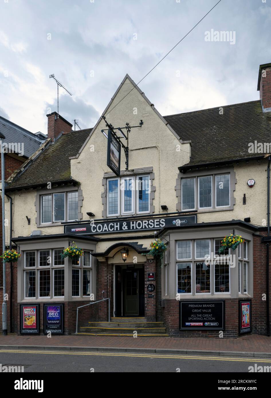 The Coach and Horses public House, Mill Bank, Stafford, Staffordshire, Angleterre, Royaume-Uni - un pub Craft Union Pub Company. Banque D'Images