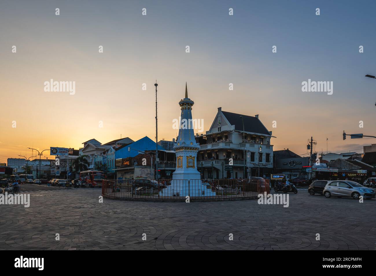 16 juillet 2023 : Tugu Yogyakarta, alias Golong Gilig Monument, est une icône historique de Yogyakarta, en Indonésie, construite par Sri Sultan Hamengkubuwono I en 1775. Banque D'Images