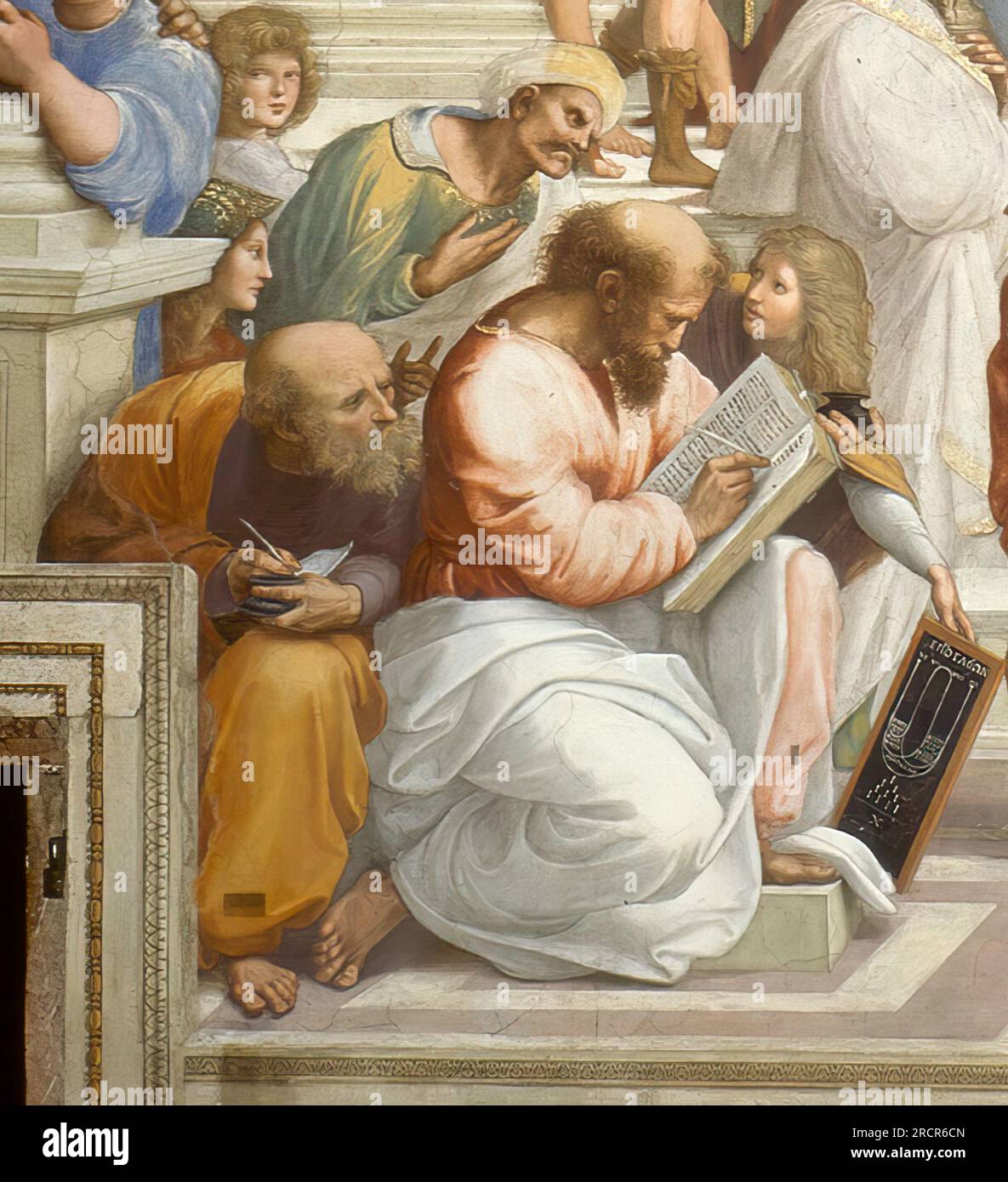 Un détail de l'école d'Athènes ou de la Scuola di Atene. Fresque de Raphaël au Palais apostolique du Vatican. 1511. On pense à montrer les principaux personnages de gauche à droite, Anaximandre, Averroès, Pythagore et Archimède. Banque D'Images Un détail de l'école d'Athènes ou de la Scuola di Atene. Fresque de Raphaël au Palais apostolique du Vatican. 1511. On pense à montrer les principaux personnages de gauche à droite, Anaximandre, Averroès, Pythagore et Archimède. Banque D'Images