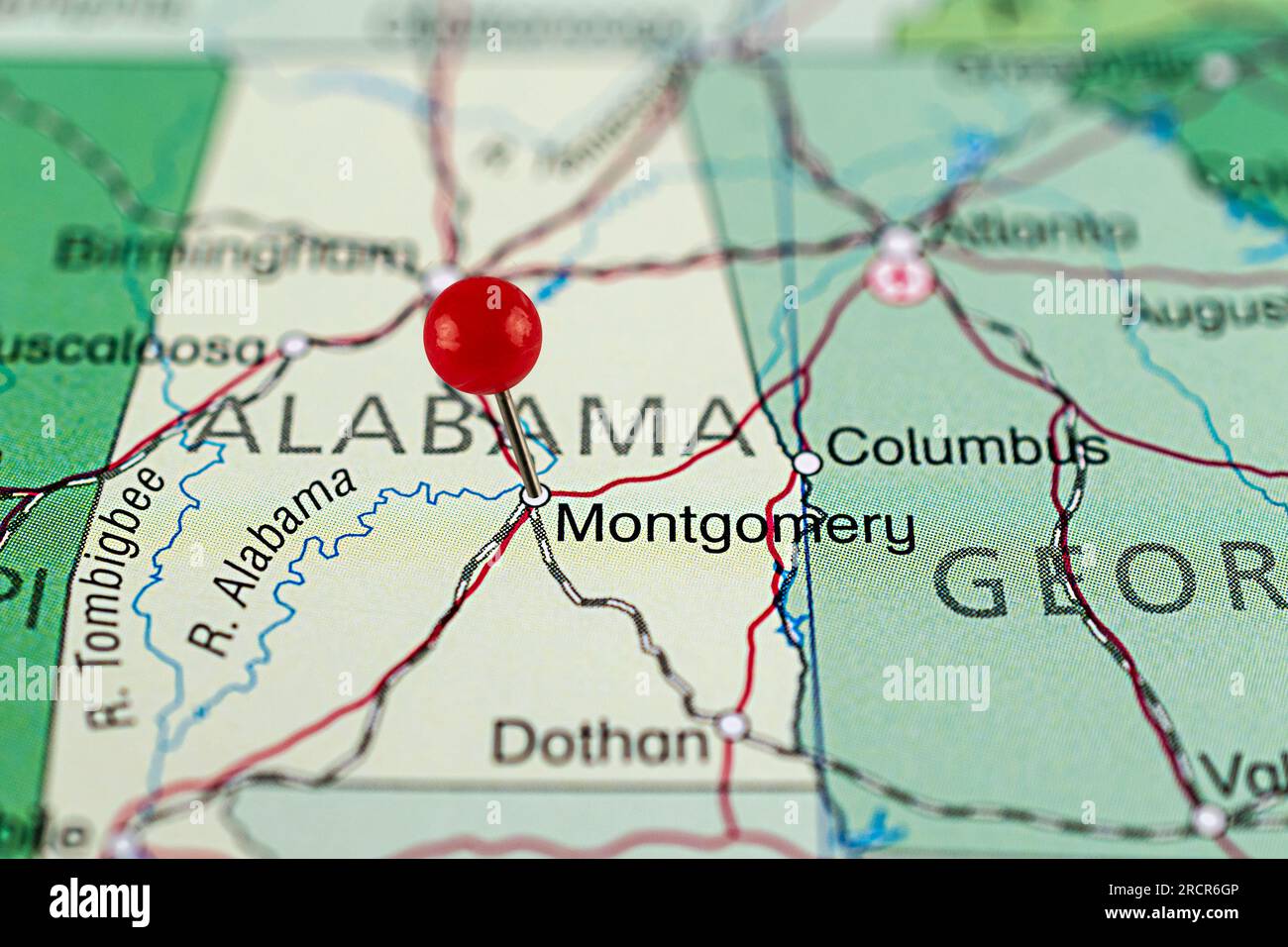 Carte de Montgomery. Carte de Montgomery PIN. Gros plan sur la carte de Montgomery avec une épingle rouge. Carte avec pointe rouge de Montgomery à YYY. Banque D'Images