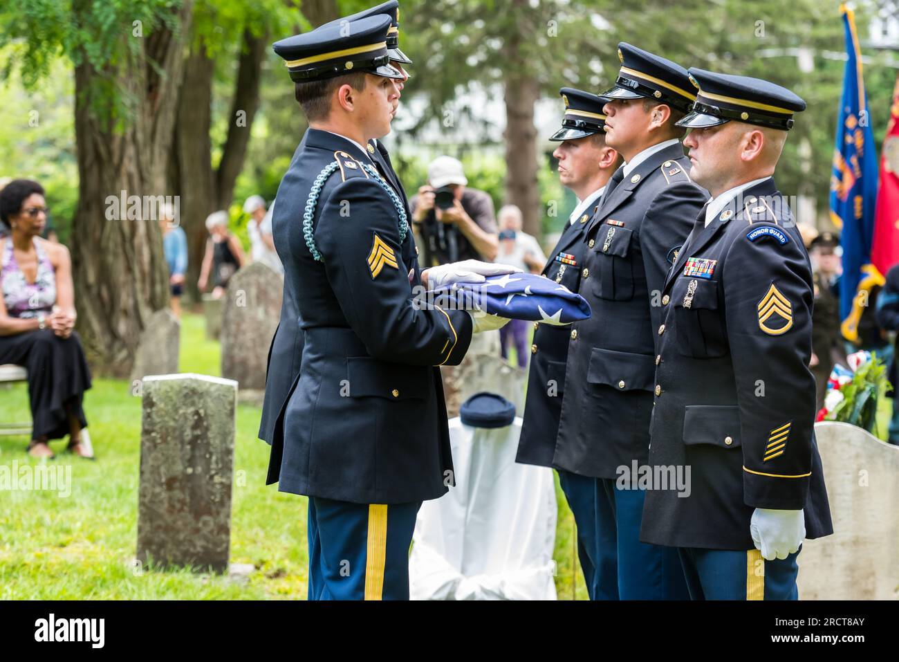 Le 54th Massachusetts Volunteer Regiment, sélectionné Garde d'honneur participant officiellement à la cérémonie honorant la vie de George Washington Dugan. Banque D'Images