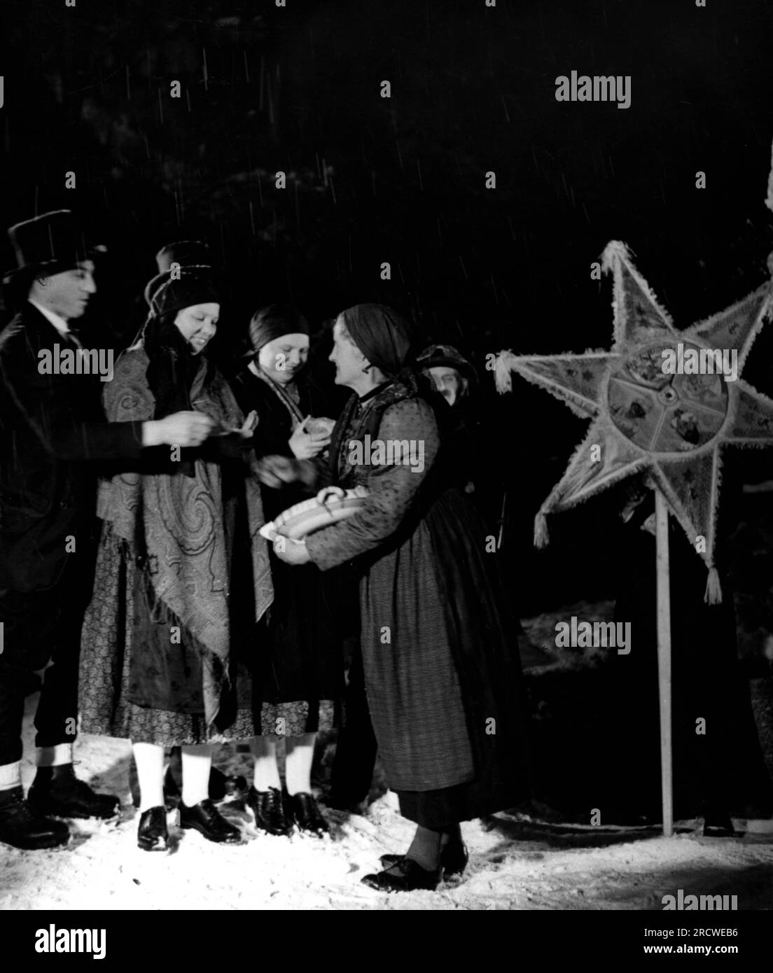 Noël, chant de chant, chanteurs de chant de chant, Ebensee, 1956, INFORMATIONS-AUTORISATION-DROITS-SUPPLÉMENTAIRES-NON-DISPONIBLES Banque D'Images