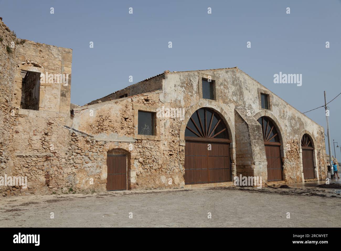 L'ancienne tonnara, usine de transformation du thon, village de pêcheurs de Marzamemi, Syracuse, sud-est de la Sicile, Italie Banque D'Images