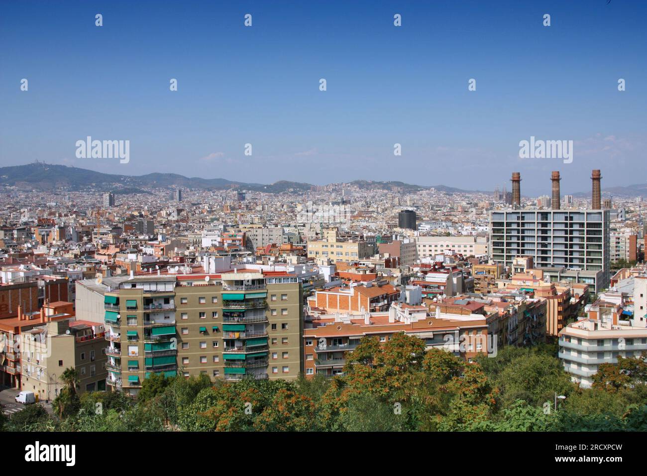 Paysage urbain de Barcelone avec les quartiers Francia Xica et El Raval. Barcelone, Espagne. Banque D'Images
