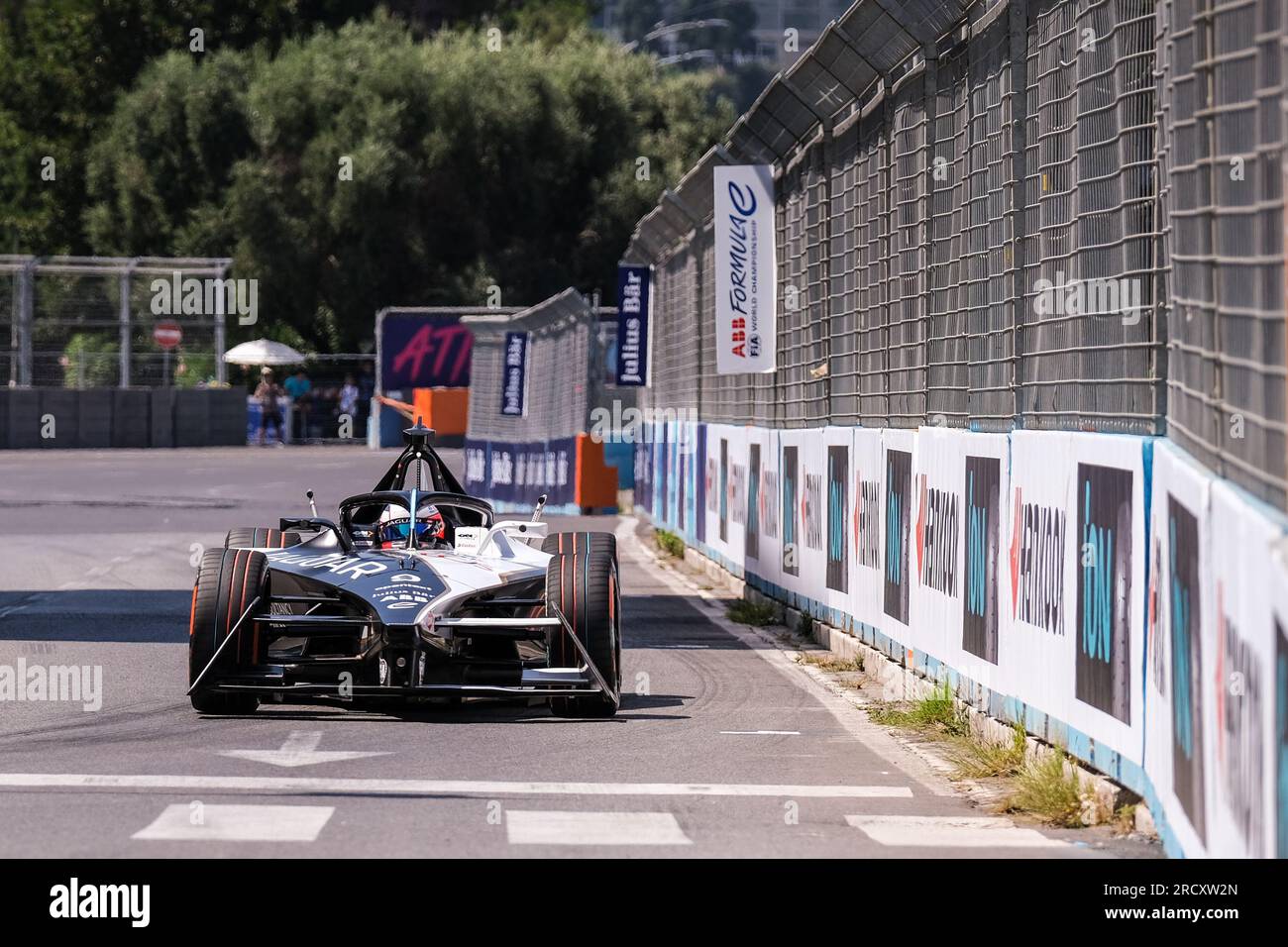 Mitch Evans d'Australie et Jaguar TCS Racing lors de la ronde de qualification 13 du ABB Formula E-Prix Hankook Rome 2023. Banque D'Images