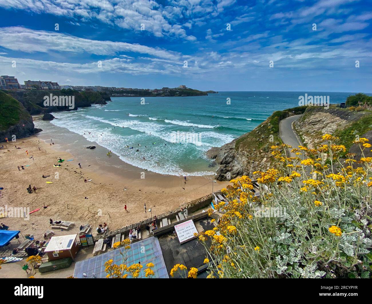 Plage et côte de Newquay en Cornouailles Banque D'Images