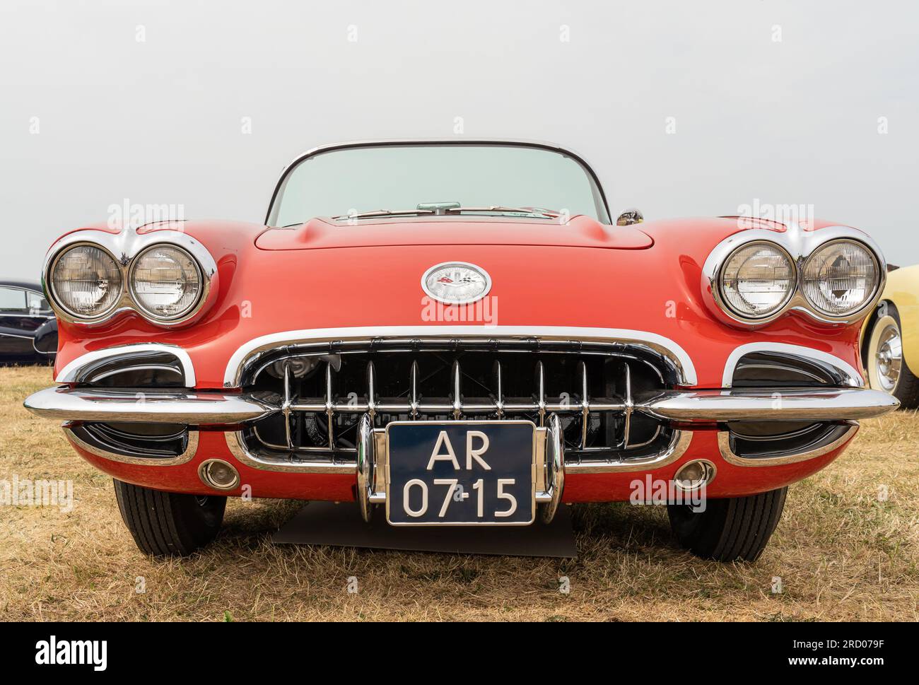 Lelystad, pays-Bas, 18.06.2023, vue de face de la voiture de sport américaine classique Chevrolet Corvette, première génération de 1959 au National Oldtim Banque D'Images