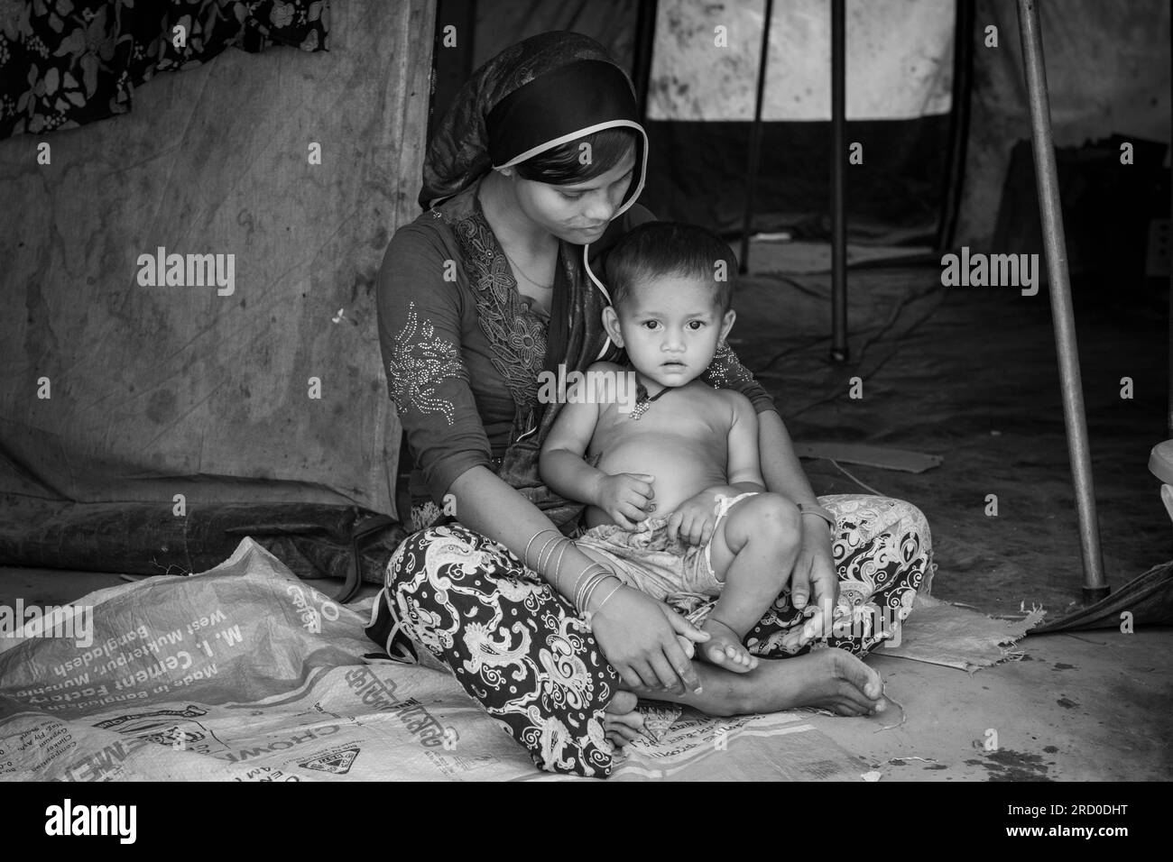 Réfugiés Rohingyas au centre de transit de Kutupalong le 16 avril 2018 à Cox's Bazar, Bangladesh. Banque D'Images