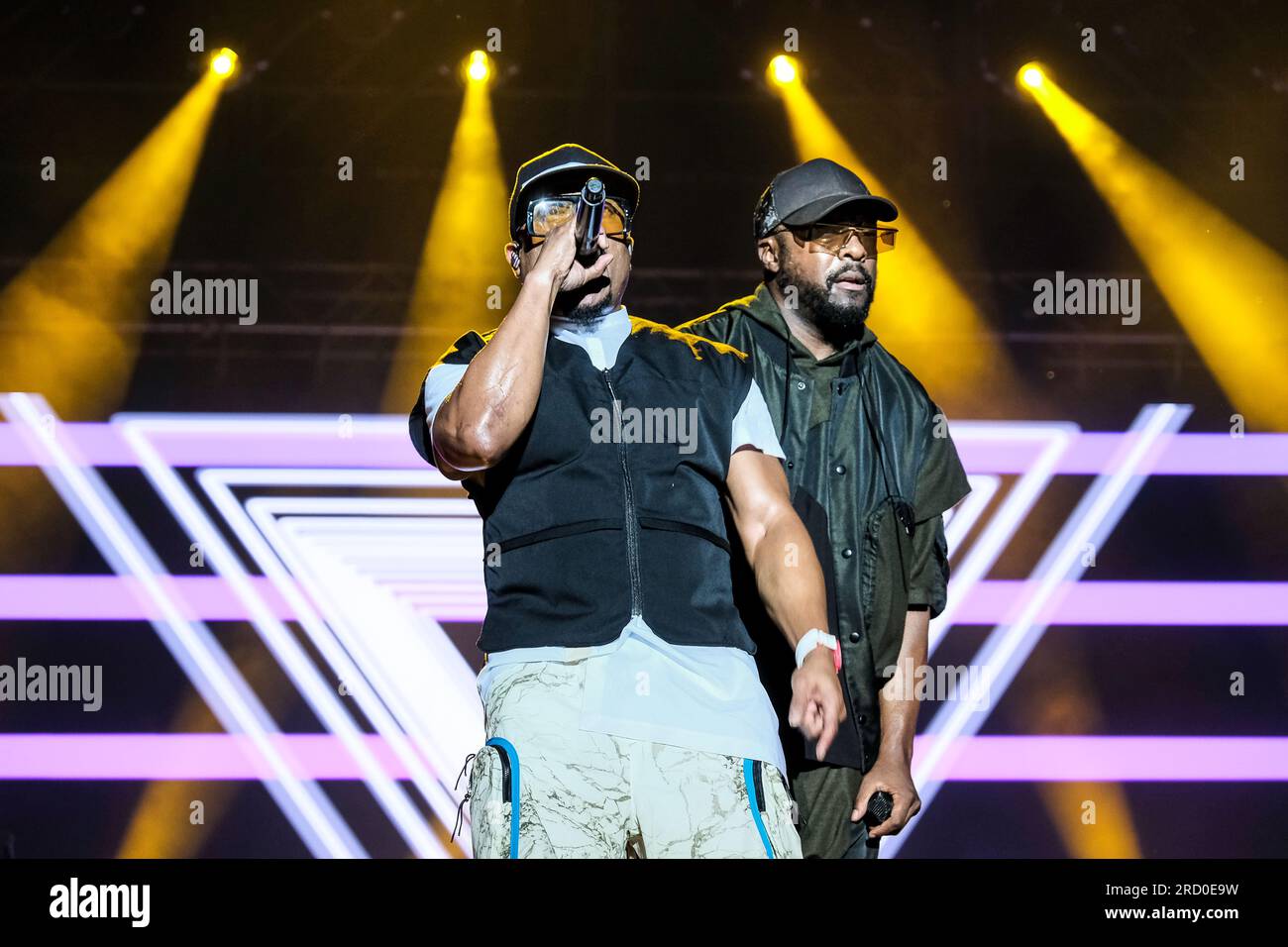 Turin, Italie. 13 juillet 2023. Le groupe de hip hop AMÉRICAIN Black Eyed Peas joue sur scène au Stupinigi Sonic Park 2023 à Turin, en Italie, le 13 juillet 2023. (Photo Bruno Brizzi/Pacific Press/Sipa USA) crédit : SIPA USA/Alamy Live News Banque D'Images