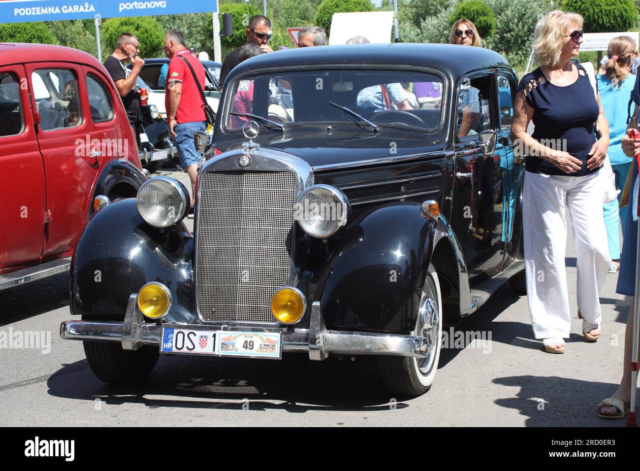 La Mercedes-Benz W 191 est une voiture de luxe produite par Mercedes-Benz de 1949 à 1955 en différentes versions. Osijek, 8 juillet 2023 Banque D'Images
