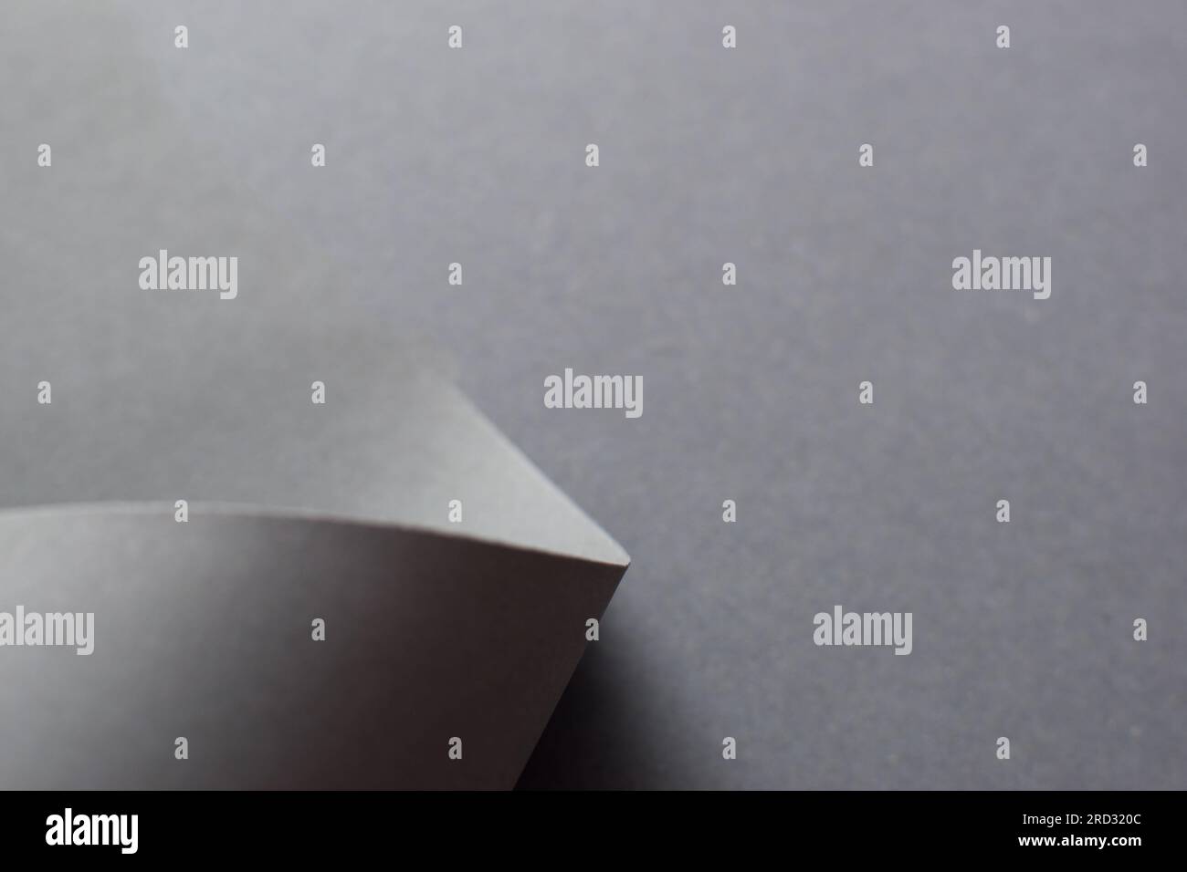 Abstrait 3d courbé fond gris avec espace de copie Banque D'Images