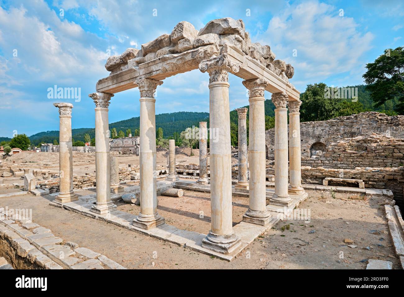 Mugla, Turquie - 20 juillet 2023 : vestiges architecturaux de l'ancienne ville de Stratonikeia Banque D'Images