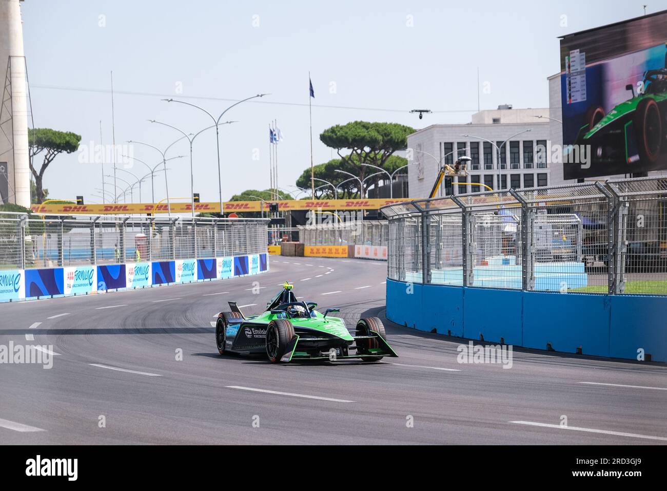 Nick Cassidy, de l'Australie, et Envision Racing concourent lors de la ronde de qualification 14 du ABB Formula E-Prix Hankook Rome 2023. Banque D'Images