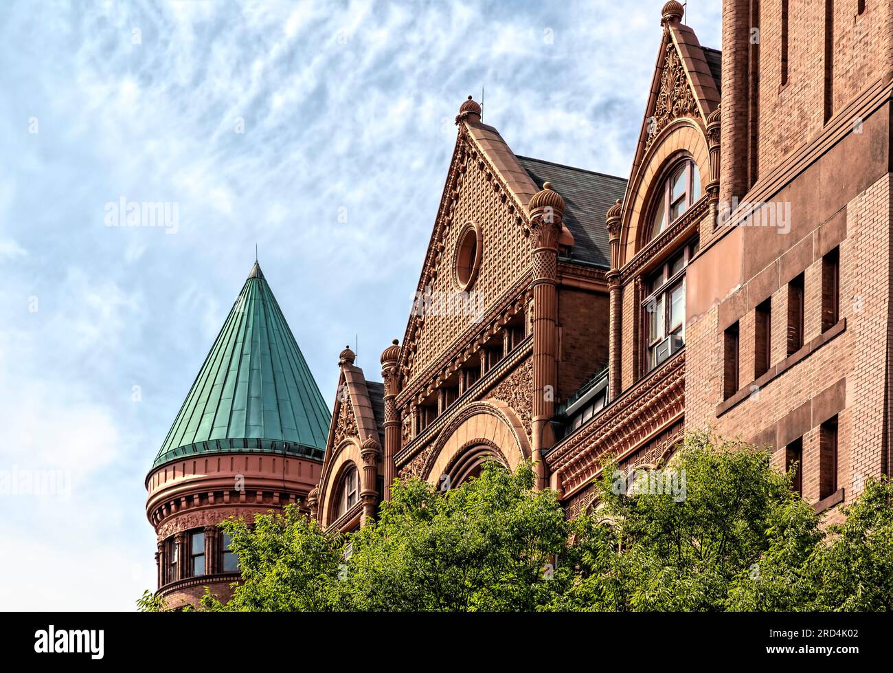 Bedford Stuyvesant : monument historique Boys High School, roman avec enthousiasme, conçu par le même architecte que la Girls High School voisine. Banque D'Images