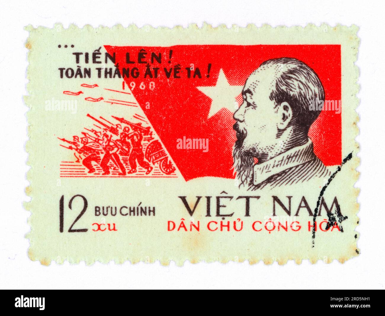 Ho Chi Minh (1890 – 1969). Timbre-poste émis au Vietnam en 1968. Thèmes : message du nouvel an, aviation, armée. Banque D'Images