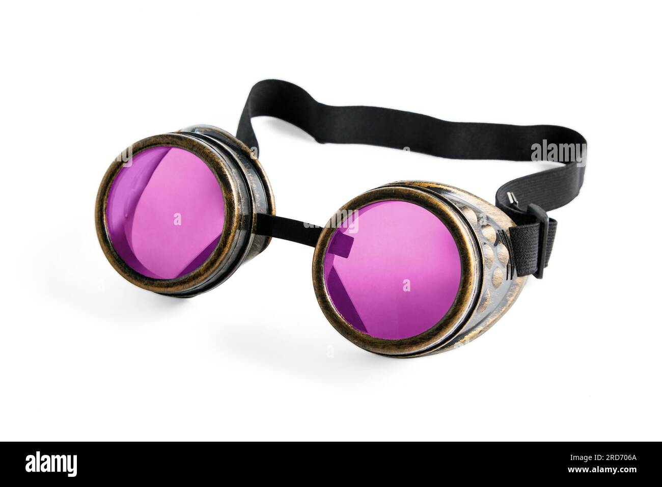 Lunettes de soudeur vintage avec des verres roses dans le style steampunk isolé sur fond blanc. Banque D'Images