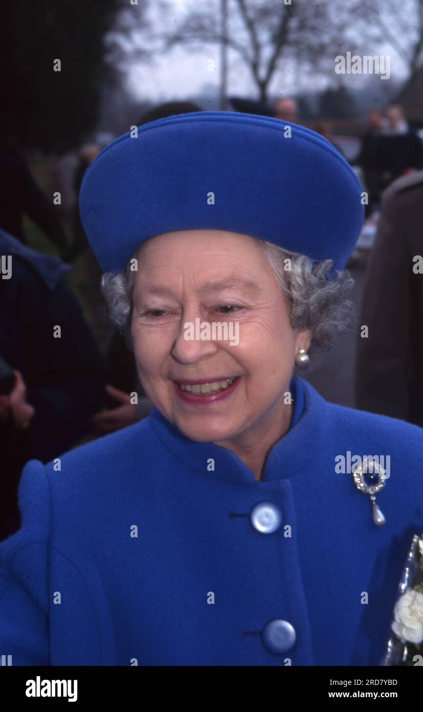 La Reine à Castle Rising Church, 26 janvier 1997 photo des archives Henshaw Banque D'Images