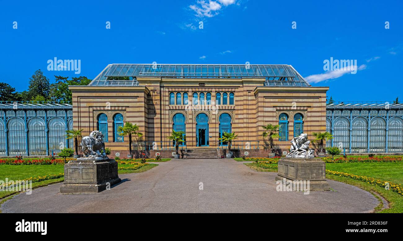 Maison de campagne mauresque avec jardin, serre, jardin zoologique et botanique, Wilhelma, Stuttgart, Bade-Wurtemberg, Allemagne, Europe Banque D'Images