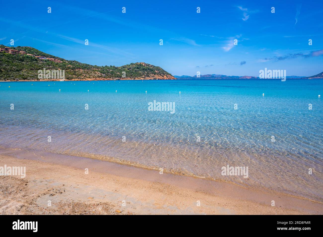 Vue sur la plage de Capo Coda Cavallo depuis la position surélevée, Sardaigne, Italie, Méditerranée, Europe Banque D'Images