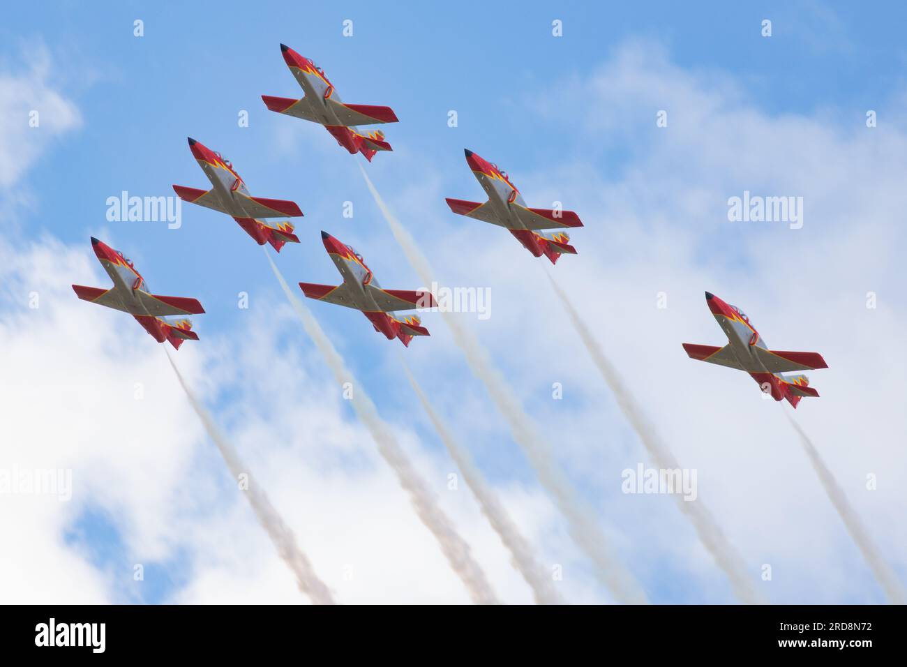 L'équipe Patrulla Aguila de l'armée de l'air espagnole présente au Royal International Air Tattoo 2023. Banque D'Images