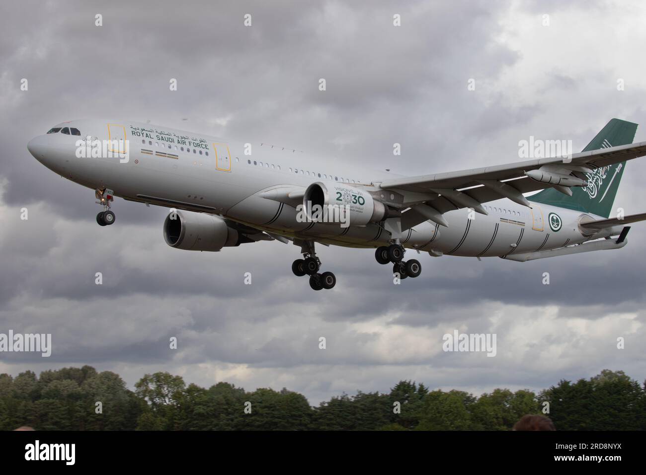 Pétrolier Airbus A330 MRTT de la Royal Saudi Air Force arrivant au Royal International Air Tattoo 2023. Banque D'Images