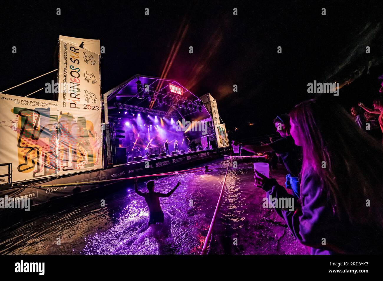 Pirineos sur se inunda de rap con Rapsusklei y Los Chicos del Maiz. Banque D'Images