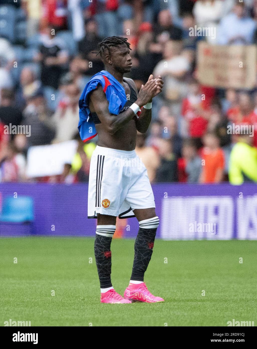 Edimbourg, Royaume-Uni. 19 juillet 2023. Amical de pré-saison - Manchester United FC - Olympique Lyonnais 19/7/2023. Fred applaudit la foule après que Manchester Utd ait battu l'Olympique Lyonnais 1-0 lors d'un match amical de pré-saison au Murrayfield Stadium, Édimbourg, Écosse, Royaume-Uni crédit : Ian Jacobs/Alamy Live News Banque D'Images