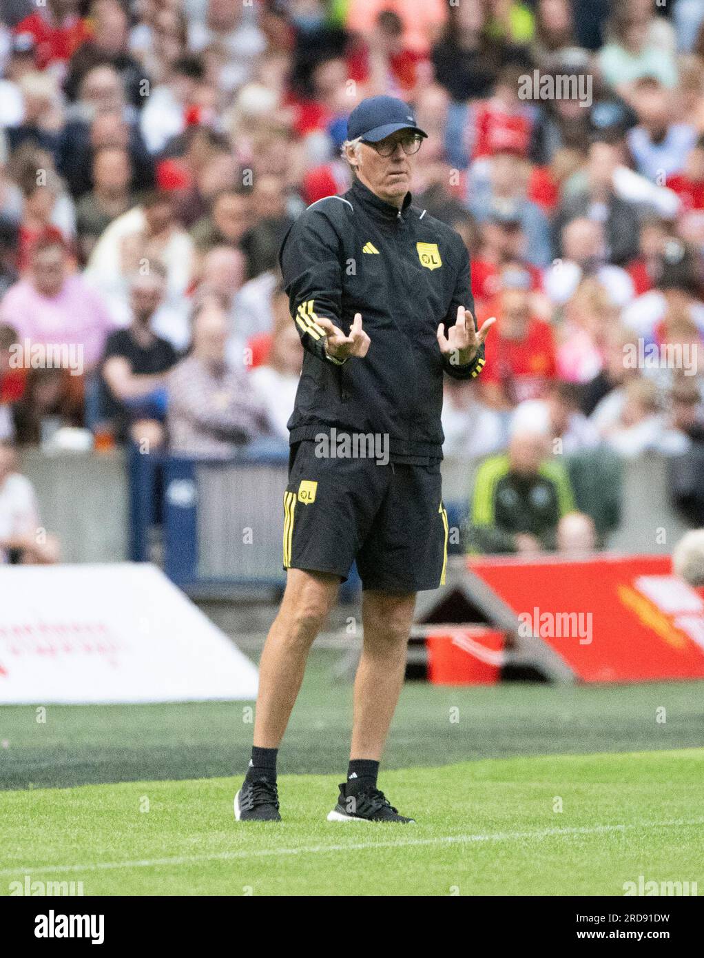 Edimbourg, Royaume-Uni. 19 juillet 2023. Amical de pré-saison - Manchester United FC - Olympique Lyonnais 19/7/2023. L'entraîneur de l'Olympique Lyon, Laurent blanc, pendant le match alors que Manchester United affronte l'Olympique Lyonnais lors d'un match amical de pré-saison au Murrayfield Stadium, Édimbourg, Écosse, Royaume-Uni crédit : Ian Jacobs/Alamy Live News Banque D'Images