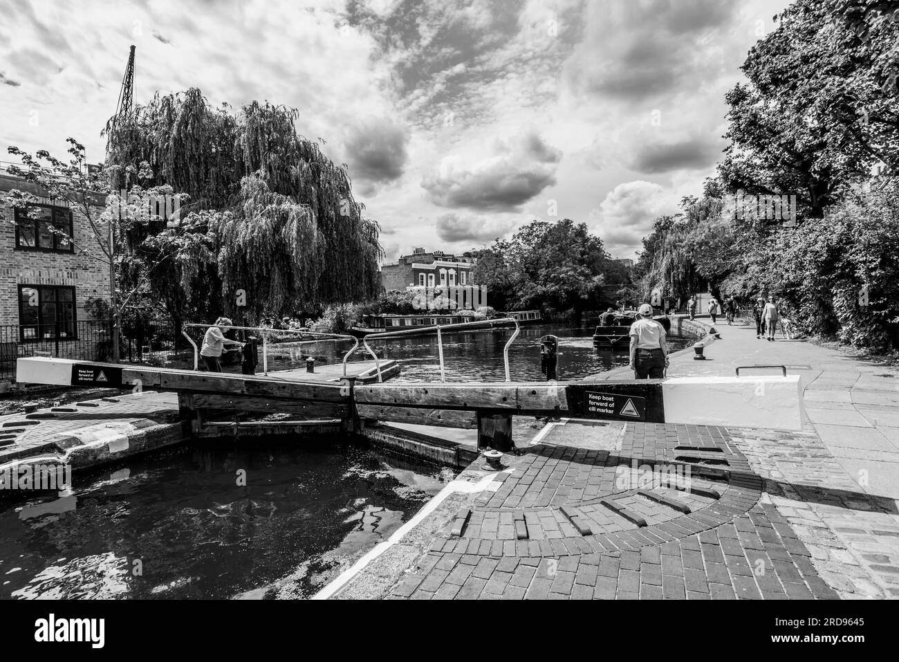 Le long du Regent's Canal London Banque D'Images