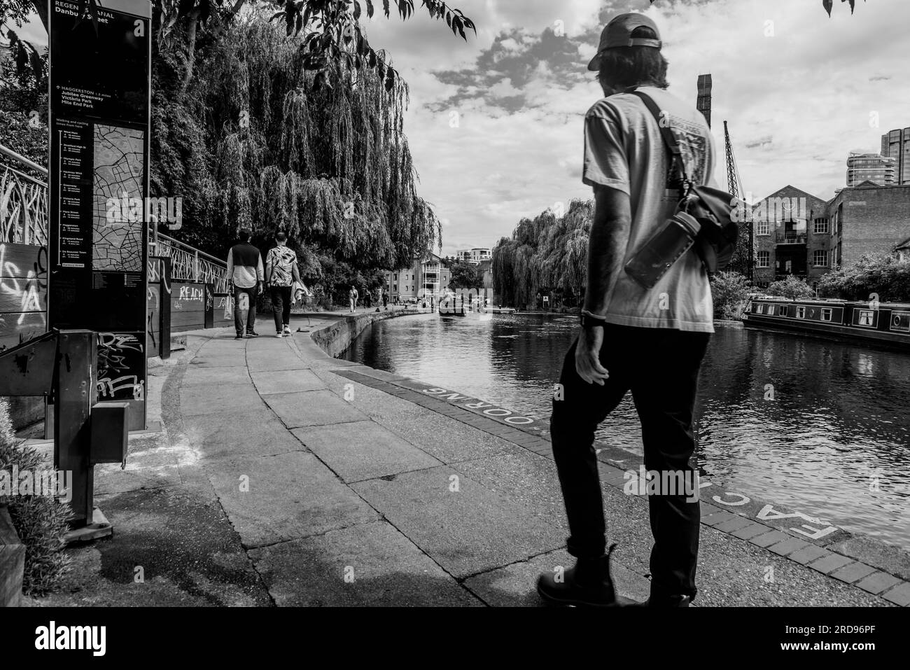 Le long du Regent's Canal London Banque D'Images