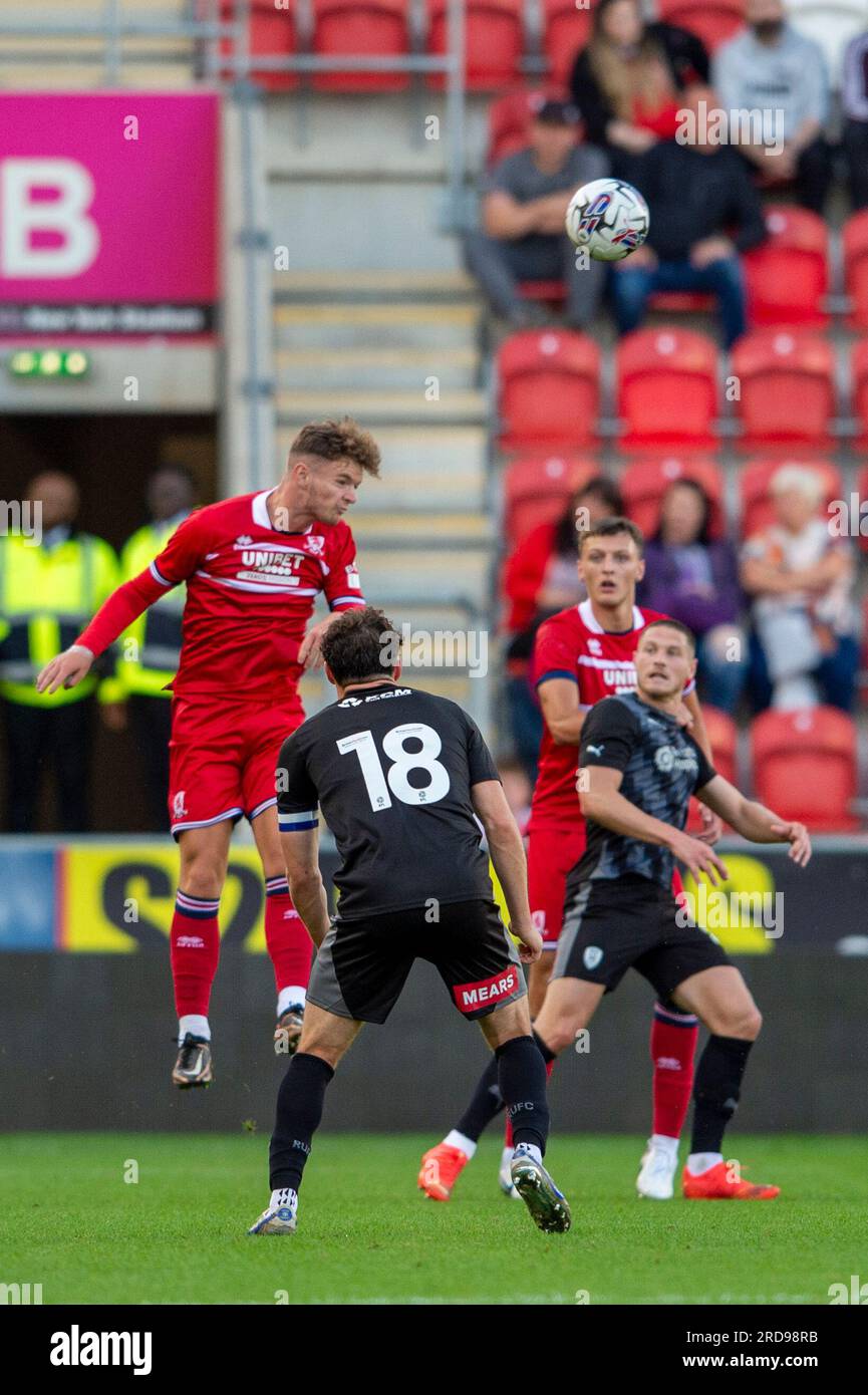 Jack Stott de Middlesbrough est en tête libre lors du match amical de pré-saison entre Rotherham United et Middlesbrough au New York Stadium, Rotherham le mercredi 19 juillet 2023. (Photo : Trevor Wilkinson | MI News) crédit : MI News & Sport / Alamy Live News Banque D'Images