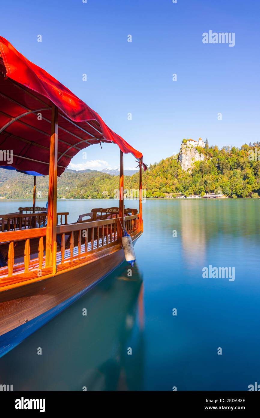 Belle matinée d'été sur le lac de Bled - Bled, Slovénie Banque D'Images