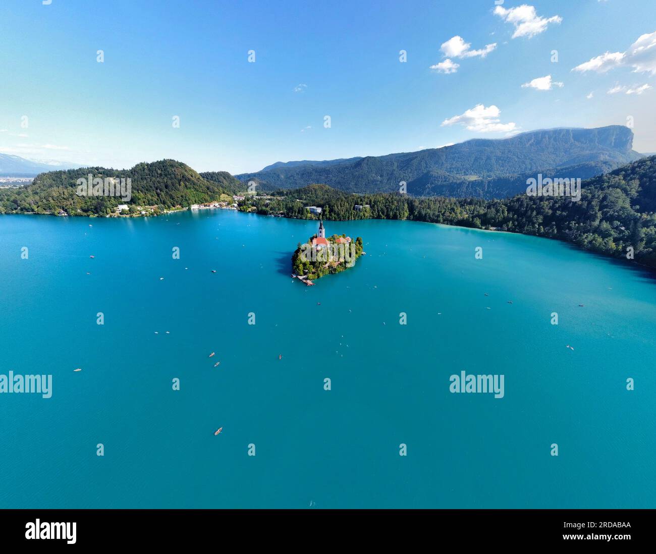 Vue aérienne grand angle du lac de Bled - Bled, Slovénie Banque D'Images