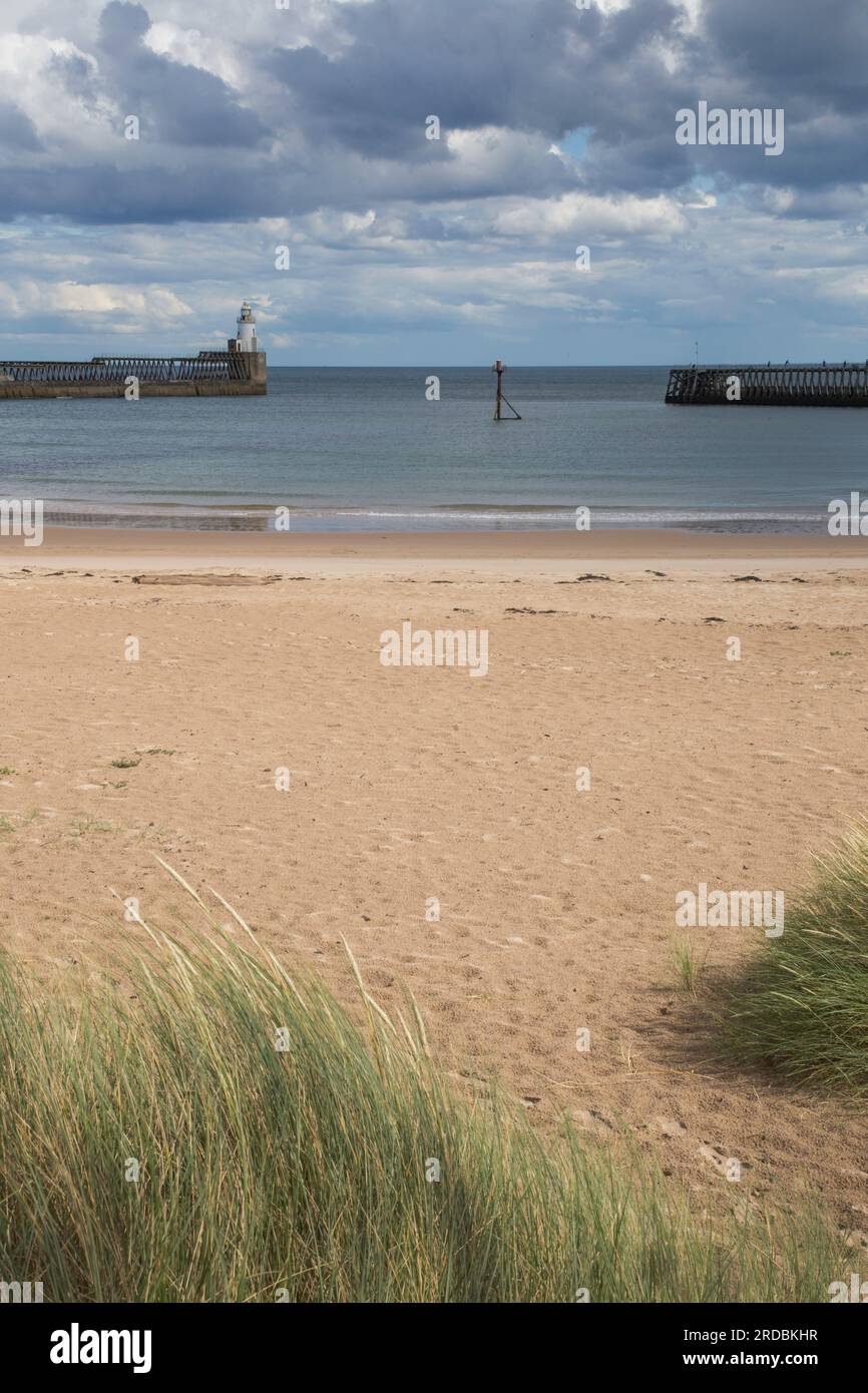 Blyth Pier and Lighthouse, Northumberland Banque D'Images