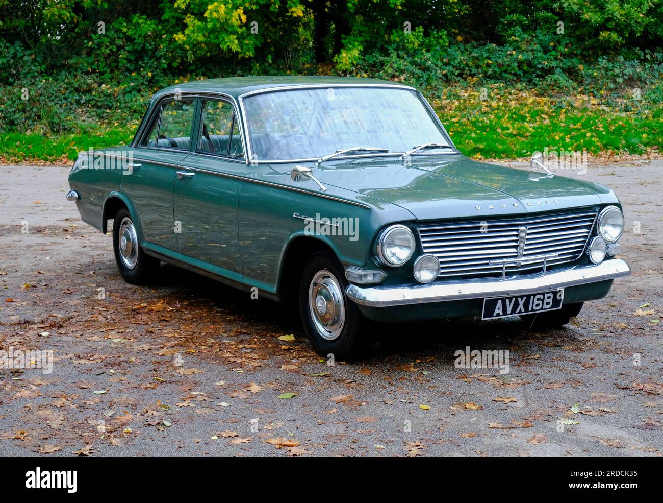 1964 Vauxhall PB Cresta voiture familiale britannique classique Banque D'Images
